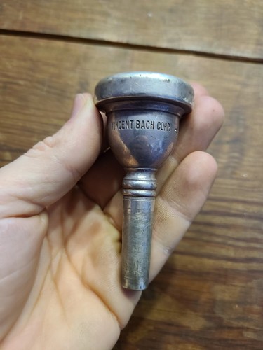 Brushed finish vincent bach - brushed,